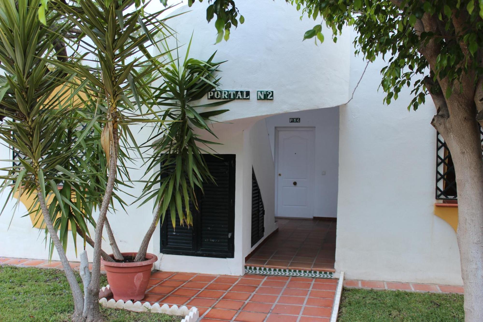 Apartamentos Las Rosas De Capistrano Nerja Extérieur photo