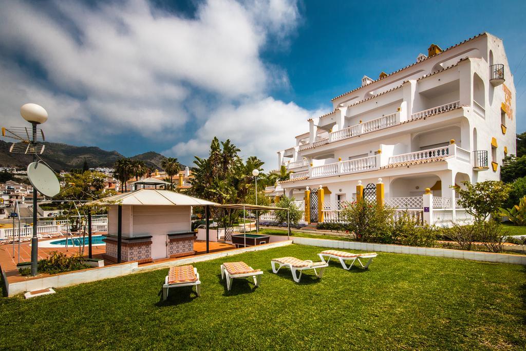 Apartamentos Las Rosas De Capistrano Nerja Extérieur photo