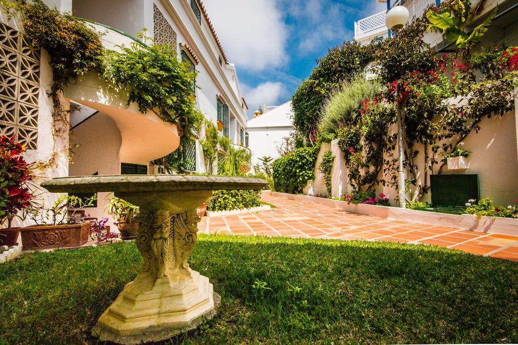 Apartamentos Las Rosas De Capistrano Nerja Extérieur photo