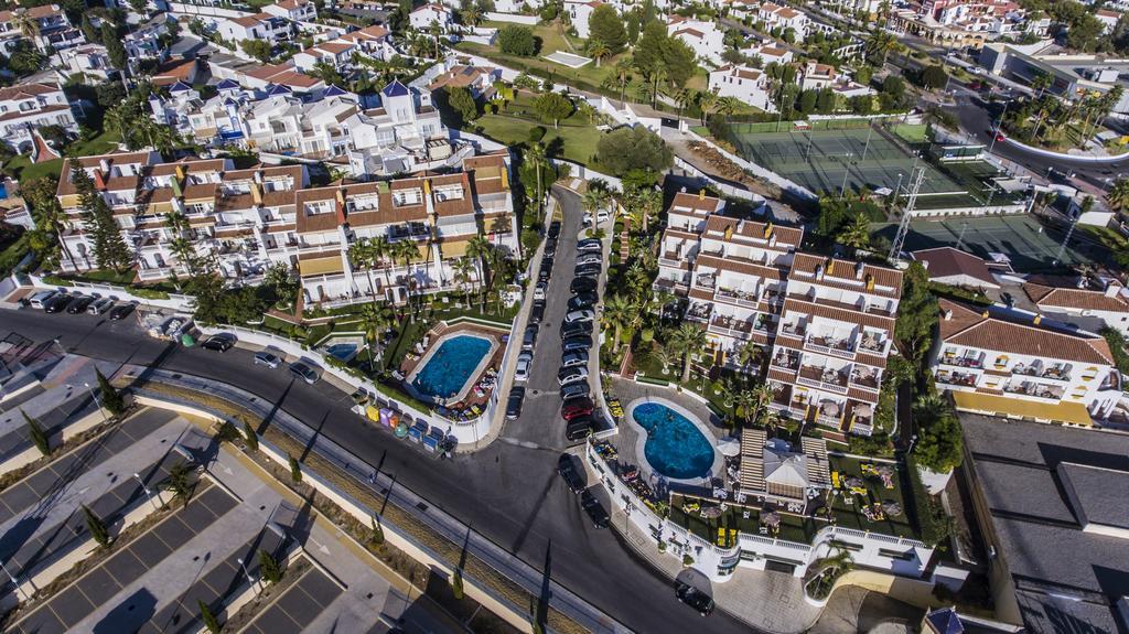 Apartamentos Las Rosas De Capistrano Nerja Extérieur photo