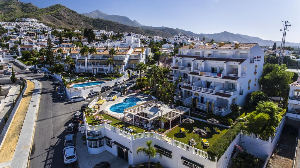 Apartamentos Las Rosas De Capistrano Nerja Extérieur photo