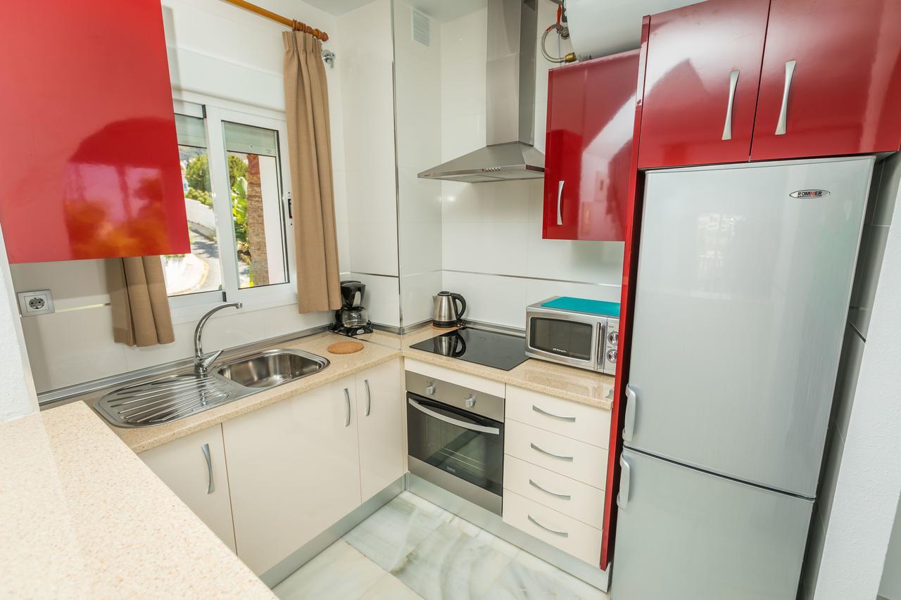 Apartamentos Las Rosas De Capistrano Nerja Extérieur photo