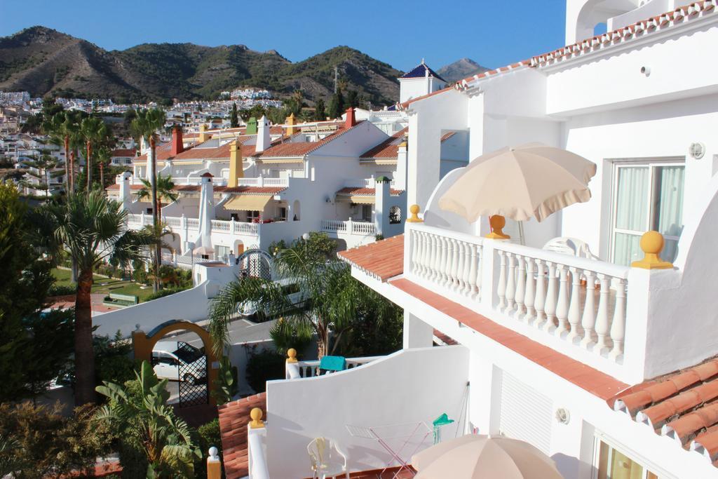 Apartamentos Las Rosas De Capistrano Nerja Extérieur photo